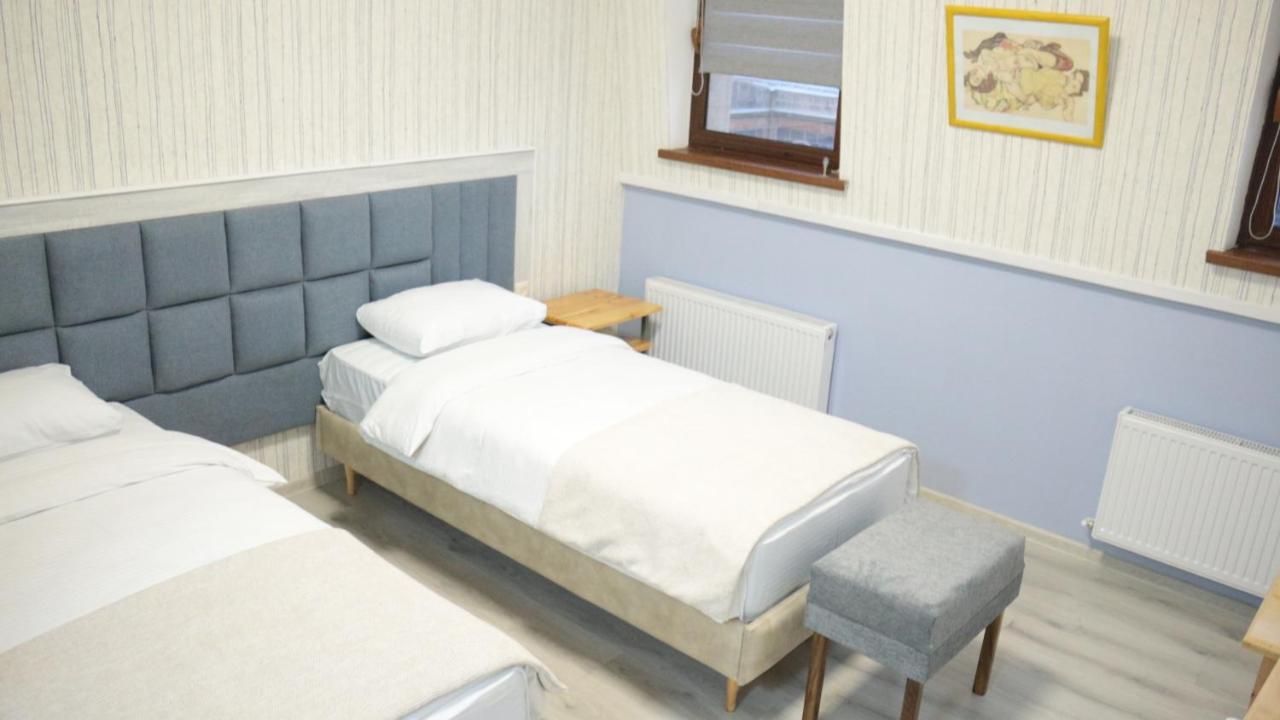 21 Rooms Hotel Гюмри Екстериор снимка
