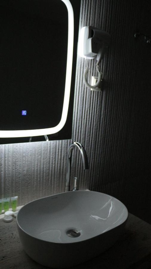 21 Rooms Hotel Гюмри Екстериор снимка