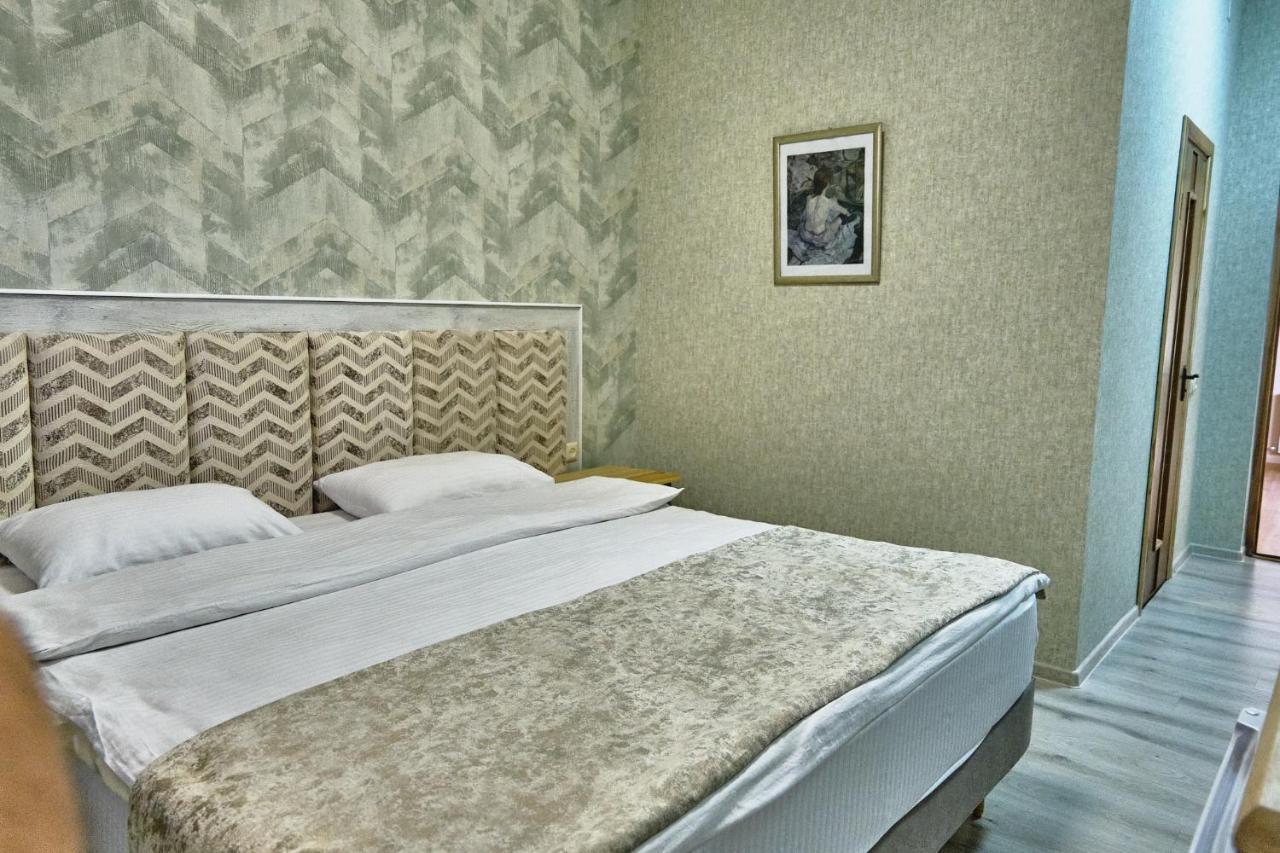 21 Rooms Hotel Гюмри Екстериор снимка