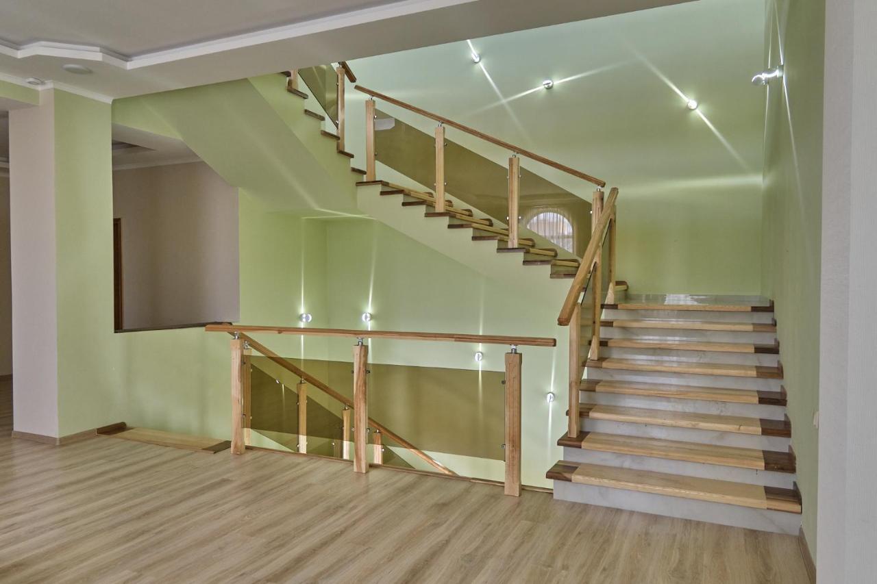 21 Rooms Hotel Гюмри Екстериор снимка