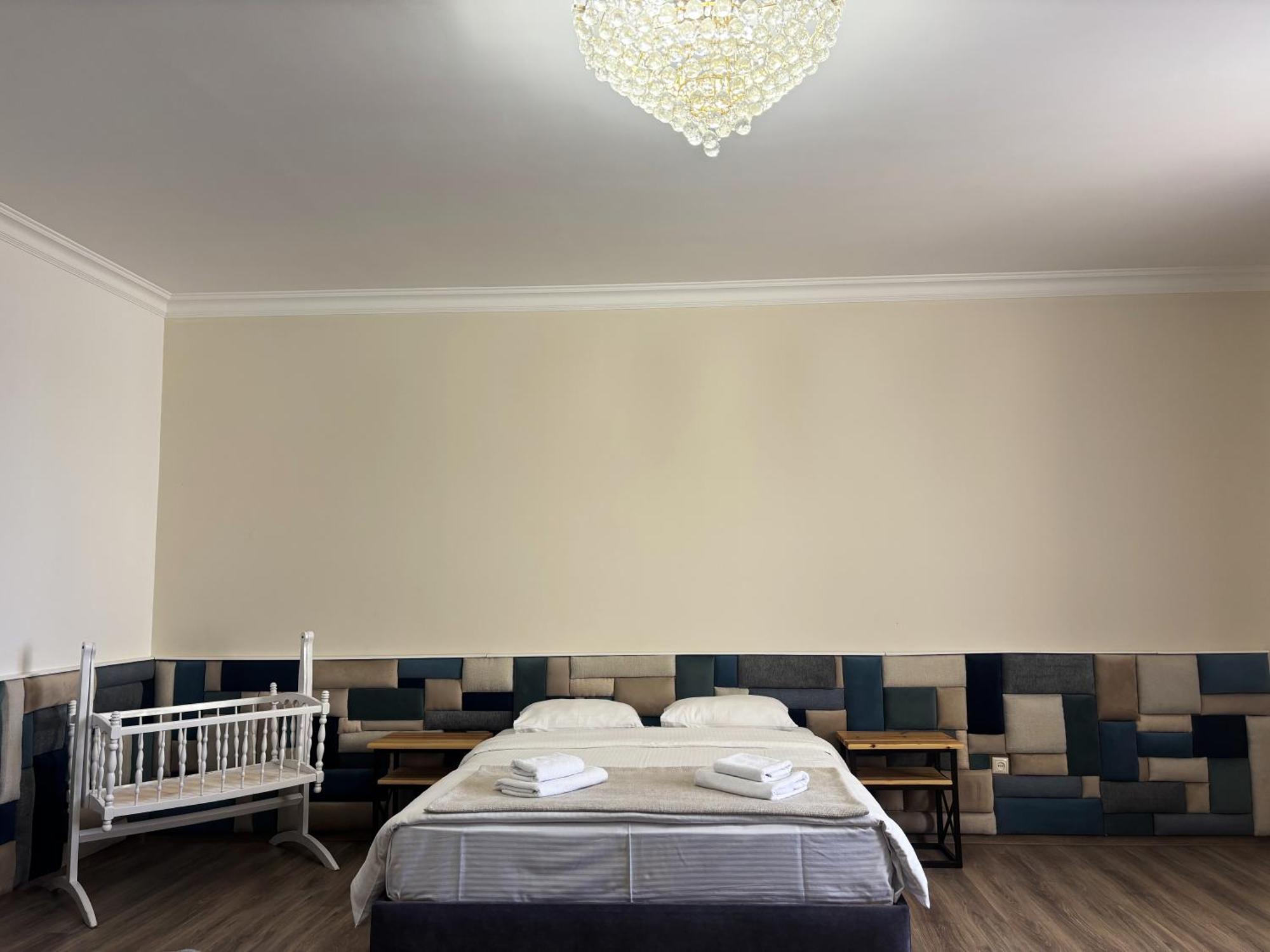 21 Rooms Hotel Гюмри Екстериор снимка