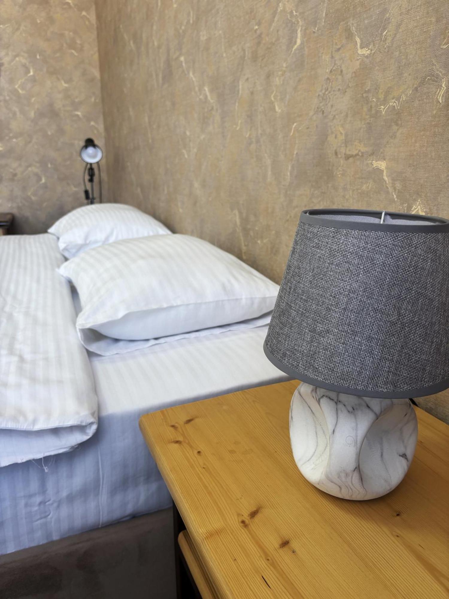 21 Rooms Hotel Гюмри Екстериор снимка